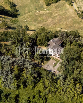 VILLA DI PREGIO A BAISO