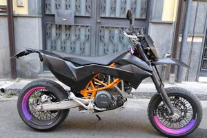 KTM MOTARD 690 smc