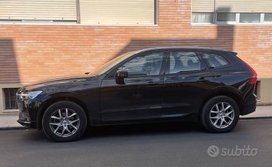 VOLVO XC60 AWD