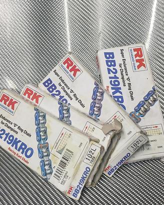 CATENA RK 1024 PEZZI CON 1 TURNO COME NUOVE KART O