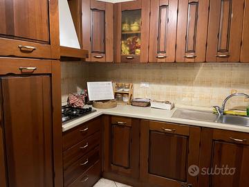 Pesaro con giardino privato contratto annuale