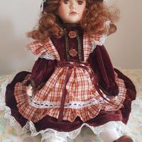 bambola in porcellana 