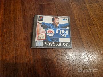 FIFA 99 per PS1 – Versione Italiana – Completo