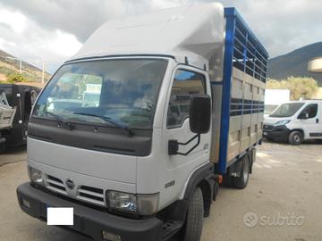 NISSAN CABSTAR TRASPORTO ANIMALI VIVI