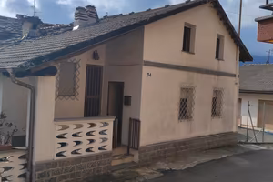  Villetta  35.000€  ( Gisola) To