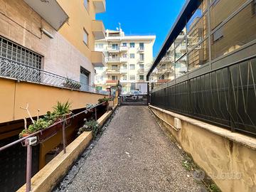 Conca d'oro - locale commerciale