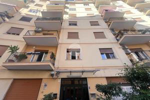 4 LOCALI A PALERMO
