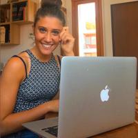 Social media manager freelance + graphic design