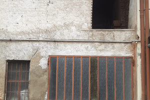 Cascinale da ristrutturare