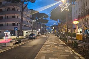 Lido estensi garage deposito 100mq