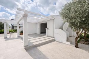 Porzione di Villa Bifamiliare - La Caletta