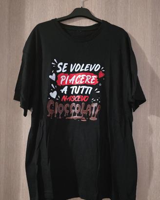 Tshirt maniche corte con scritta