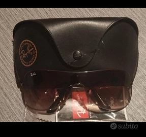 occhiali da sole Ray-Ban 