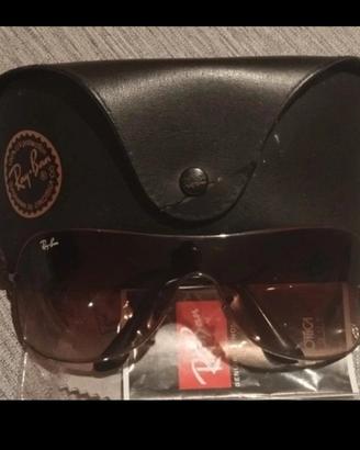 occhiali da sole Ray-Ban 