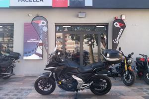 Honda NC 750 DCT NERO LUCIDO 2023