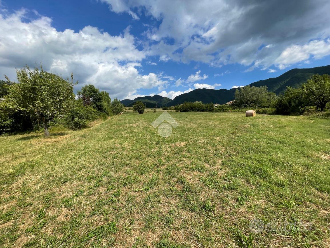 TER. RESIDENZIALE A VILLA LATINA - Vista 3