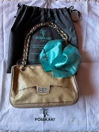 Borsa pomikaki