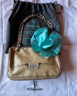Borsa pomikaki