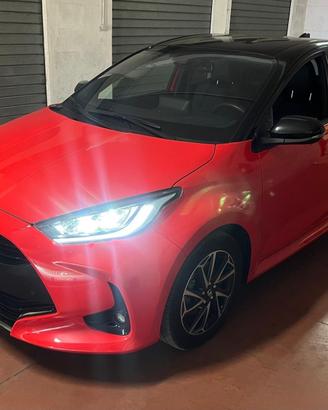 Toyota Yaris 1.5 Hybrid 5 porte Lounge