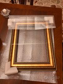Cornice in vero legno dorata 30*40