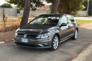 Volkswagen Golf 7.5 1.6 TDI 116cv DSG Highline