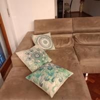 Divano con chaise longue
