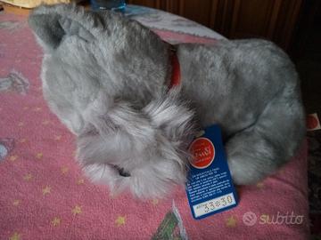 Splendido peluche Schnauzer Trudi