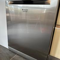 Lavastoviglie hotpoint ariston