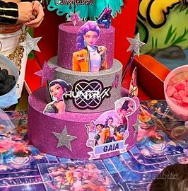 torta finta kpop per compleanno bambina 