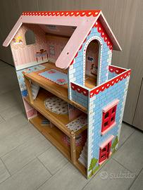Casa casetta in legno delle bambole con accessori