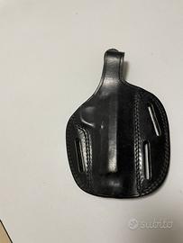 Da collezione. Fondina vintage.