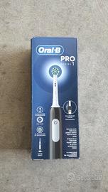 Spazzolino elettrico Oral b pro 1