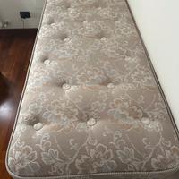 Materasso singolo a molle