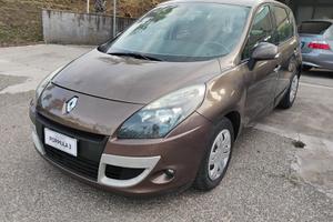 Renault Scénic Scenic 1.6 dci Dynamique 130cv