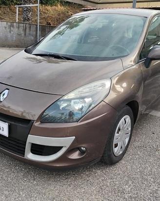 Renault Scénic Scenic 1.6 dci Dynamique 130cv