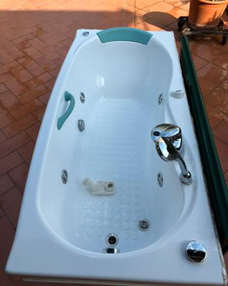 Vasca da Bagno Idromassaggio