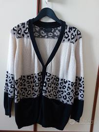 cardigan con bottoni a clip