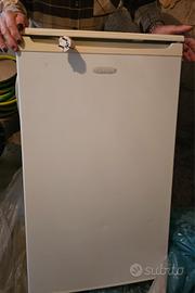 frigo da stanza.