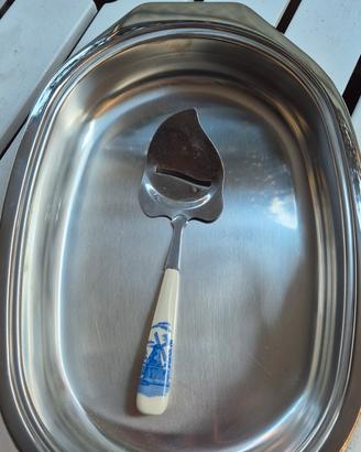 portavivande in acciaio  e taglia formaggio