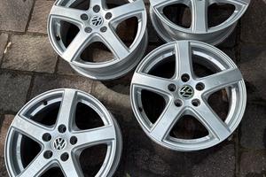 4 cerchi in lega originali Volkswagen 16
