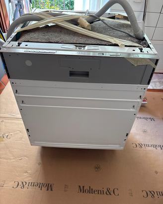 Lavastoviglie AEG elettolux da incasso