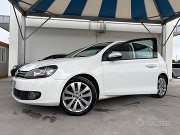 Volkswagen Golf 2.0 TDI 140CV DPF DSG 5p. Highline