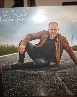 COFANETTO VASCO ROSSI SIAMO QUI ( OMAGGIO FUMETTO