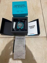 Swatch MoonSwatch Mission on Earth Polar Lights
