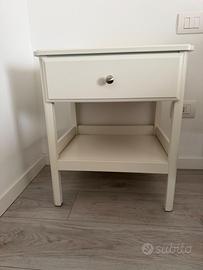 ComodinI IKEA mod. TYSSEDAL