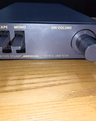 Raro lotto Preamp Meridian 101B + Finale mono 105