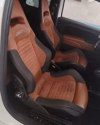 Fiat 500 Abarth sedili sabelt 