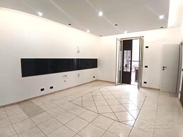 RISTRUTTURATO 3 vani - Pressi Villa Serena