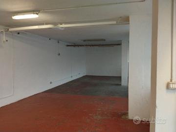 Magazzino via tunisi