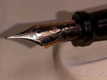 Penna stilografica AURORA 88